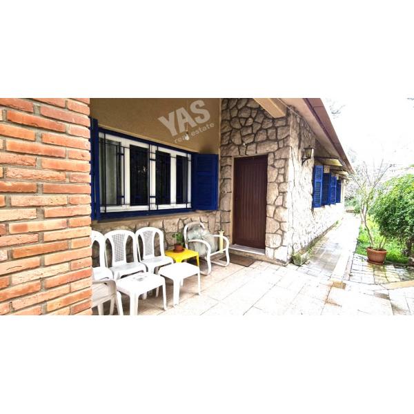 Ballouneh 200m2 | For Rent | Private House | Private Street |