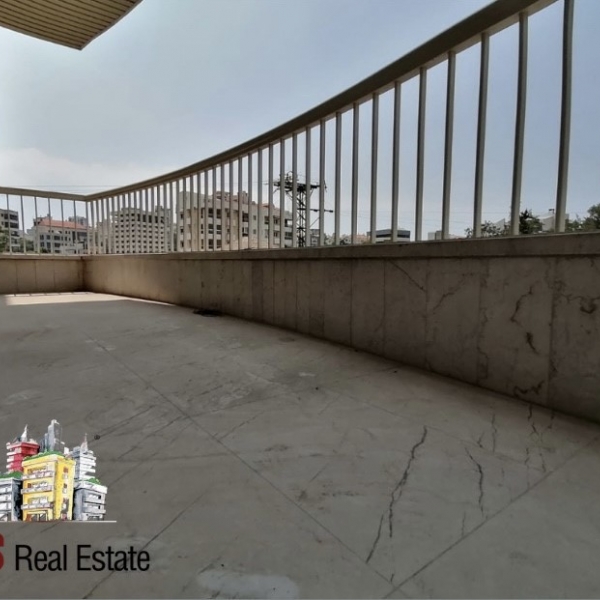 Jounieh 210m2 | Excellent Condition | Luxury | Open View | Rent |